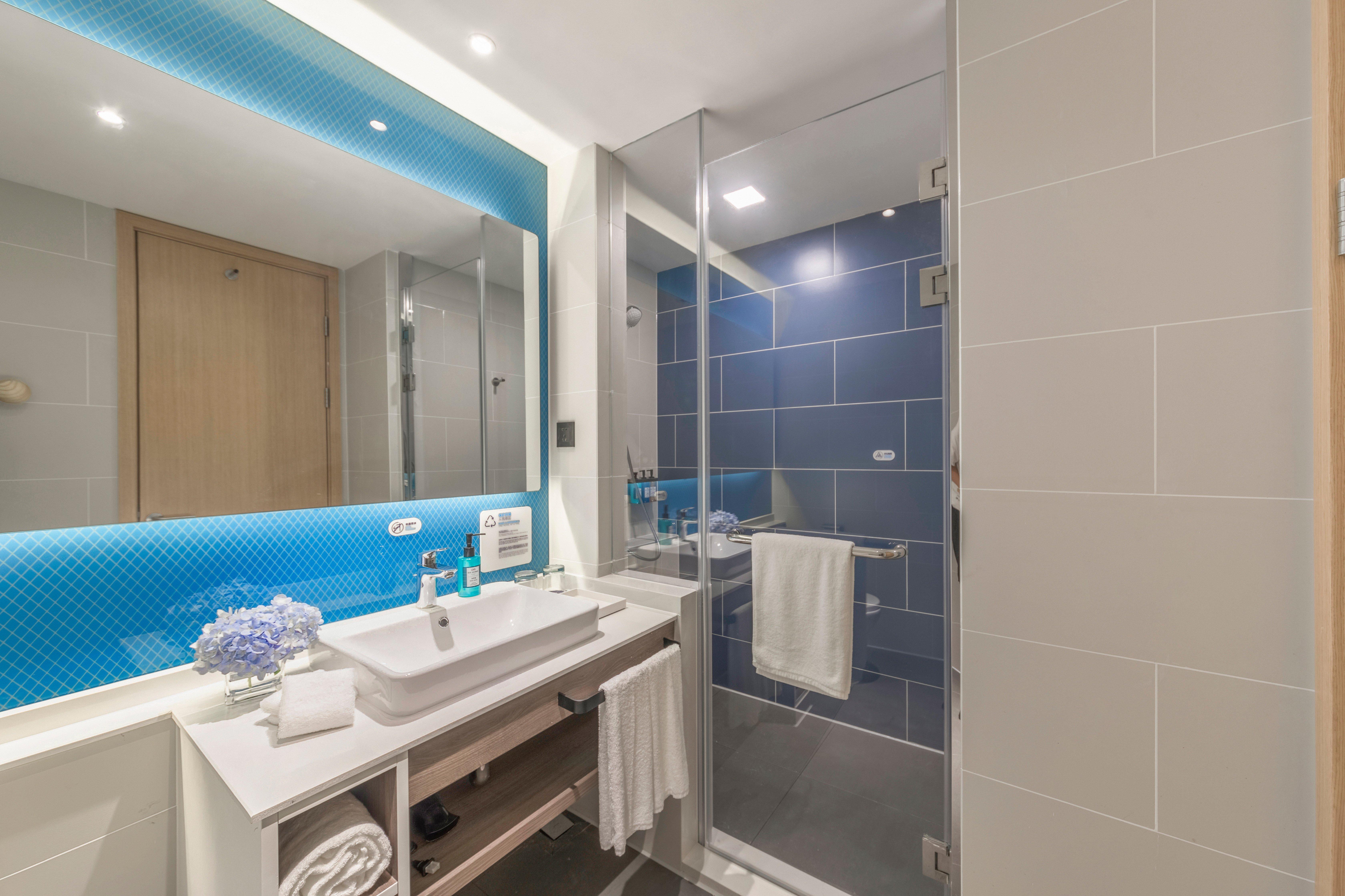Holiday Inn Express Shanghai Jiading Center By Ihg Экстерьер фото